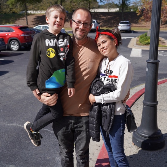 Meet your Posher, Stephanie - Picture 9 of 12